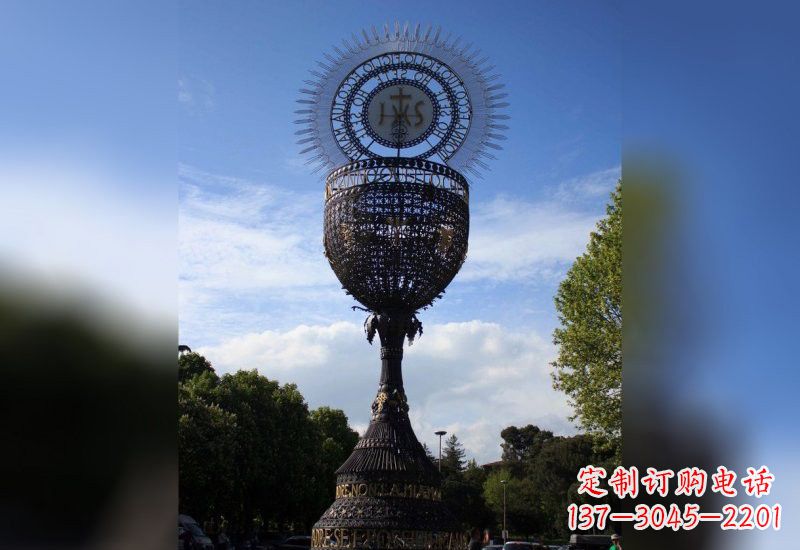 不锈钢大型奖杯雕塑