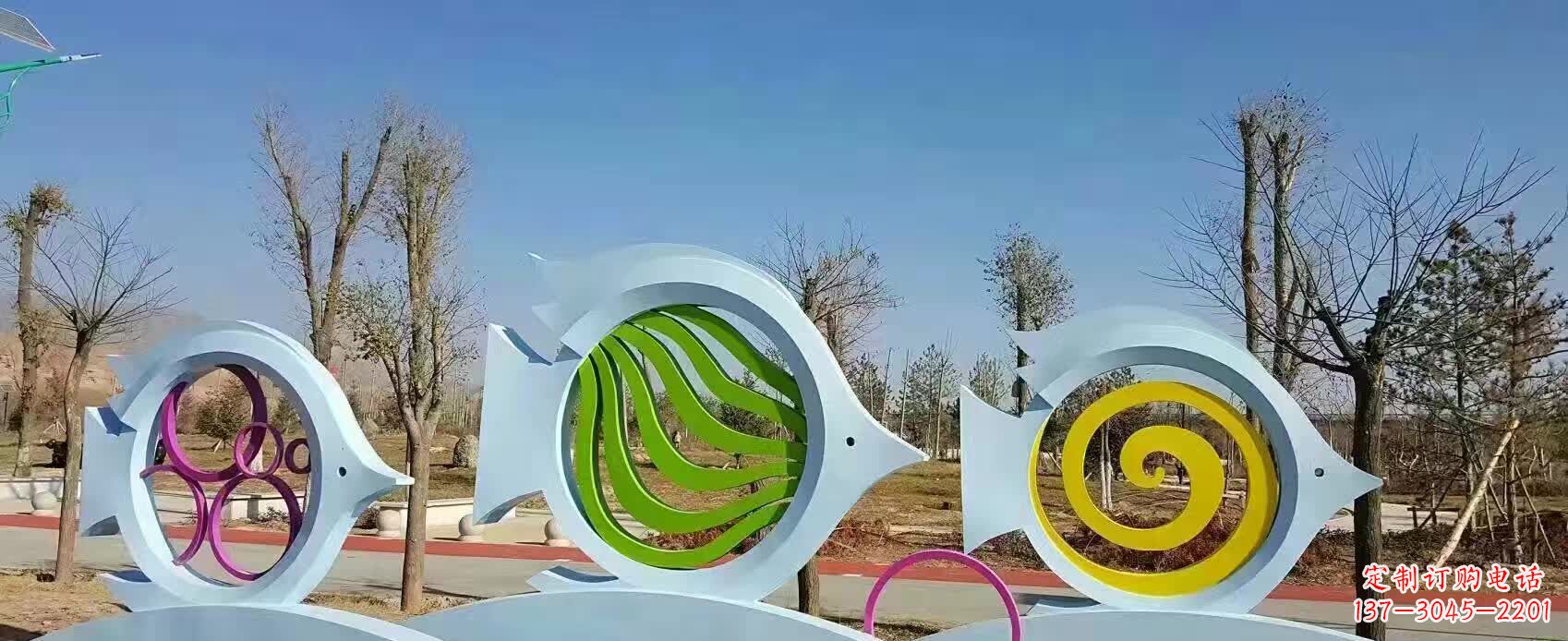不锈钢雕刻镂空景观鱼