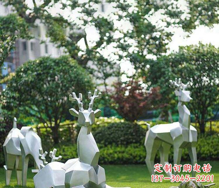 不锈钢动物鹿雕塑
