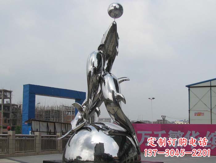 不锈钢动物三个海豚雕塑