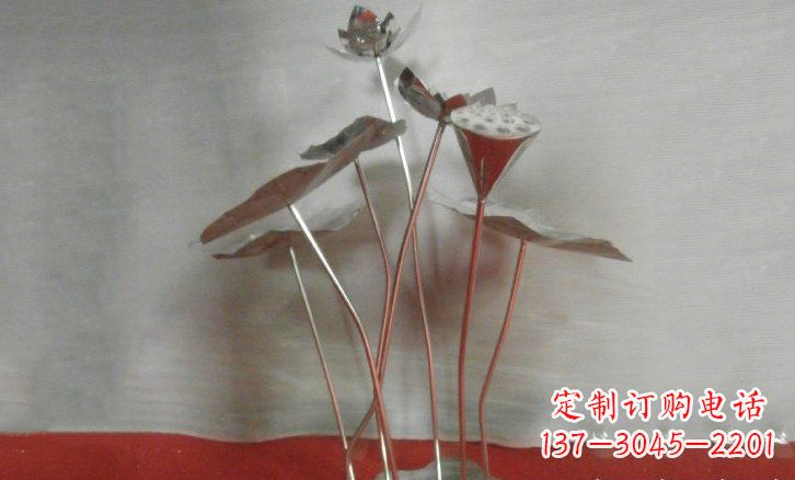 不锈钢锻造荷花荷叶雕塑