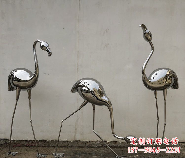 不锈钢锻造的火烈鸟雕塑 不锈钢锻造的火烈鸟雕塑