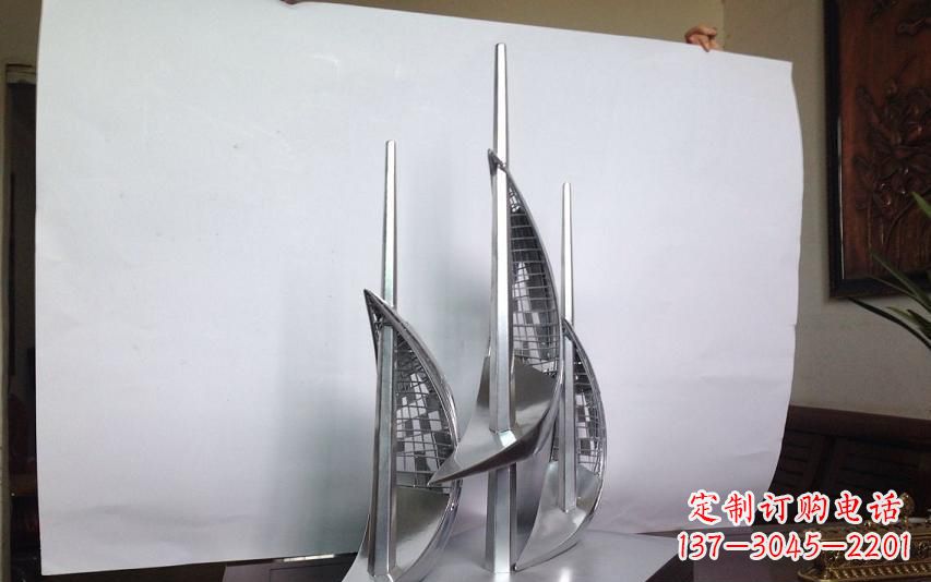 不锈钢帆船乘风破浪雕塑