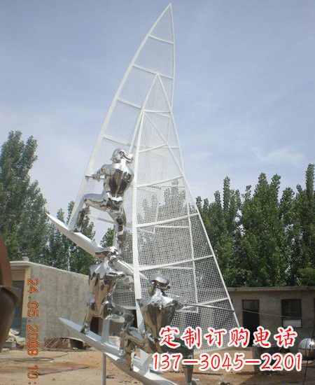 海上航行:不锈钢帆船雕塑 海上航行:不锈钢帆船雕塑