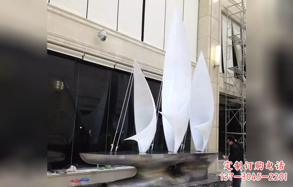 不锈钢帆船广场景观雕塑