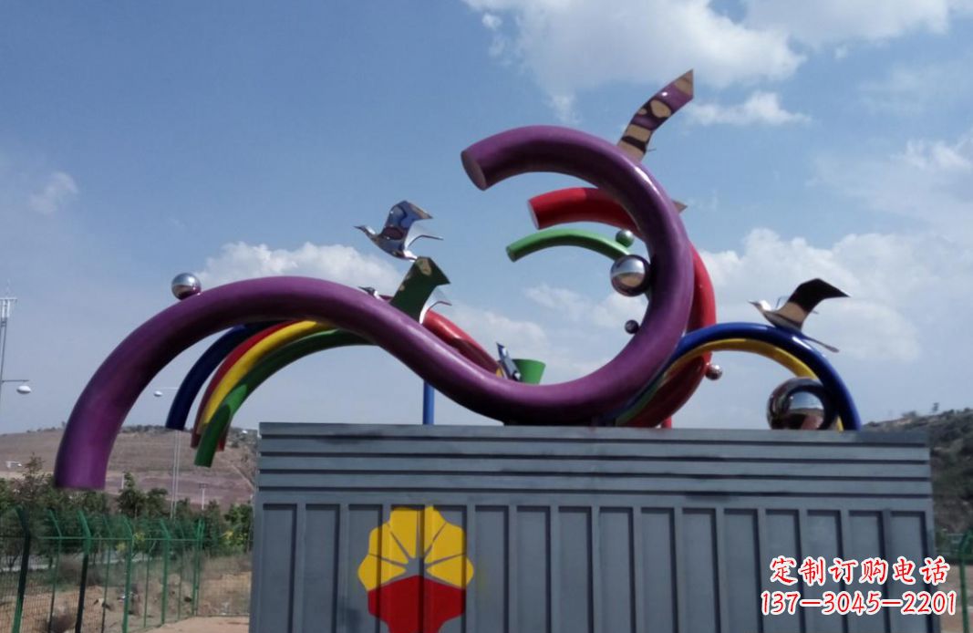 不锈钢飞翔广场景观雕塑
