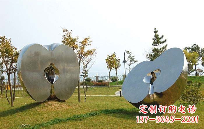 不锈钢公园半块苹果雕塑