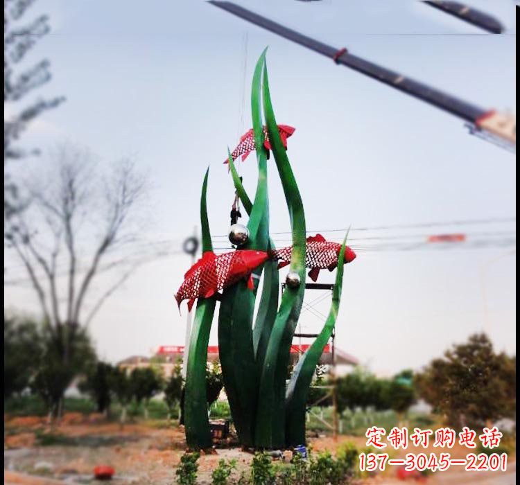 鲤鱼雕塑 - 不锈钢/公园/抽象/水草/鲤鱼 鲤鱼雕塑 - 不锈钢/公园/抽象/水草/鲤鱼