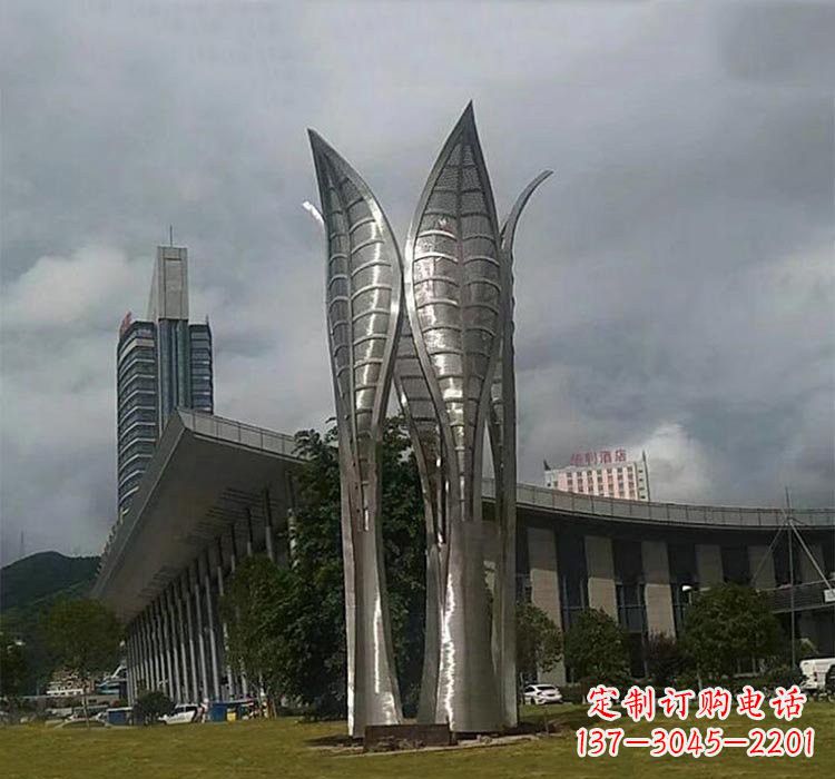 不锈钢公园大型树叶雕塑:精美绝伦 不锈钢公园大型树叶雕塑:精美绝伦