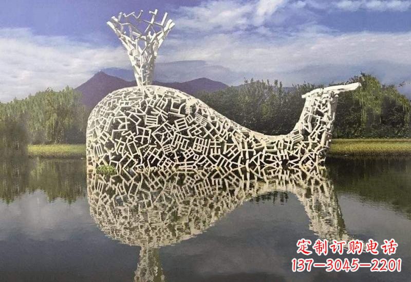 不锈钢公园大型镂空喷水鲸鱼雕塑