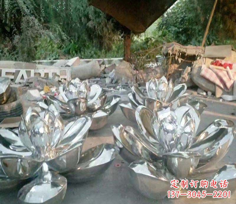 不锈钢公园镜面荷花雕塑