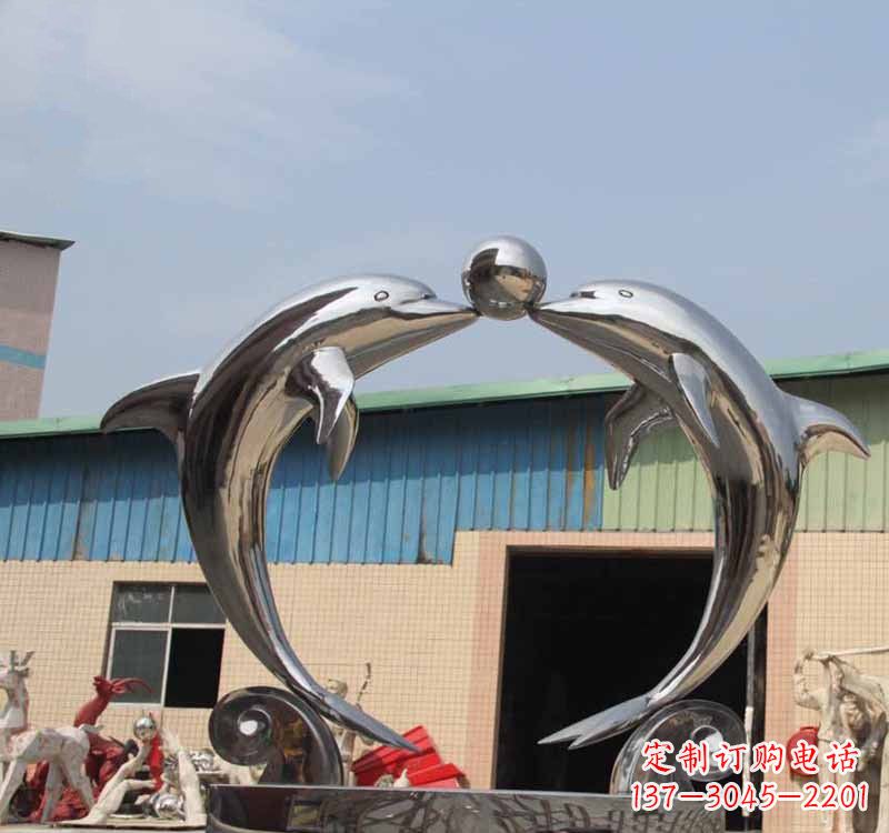 不锈钢公园镜面海豚顶球雕塑