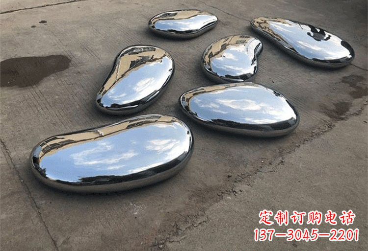 不锈钢公园镜面水滴雕塑