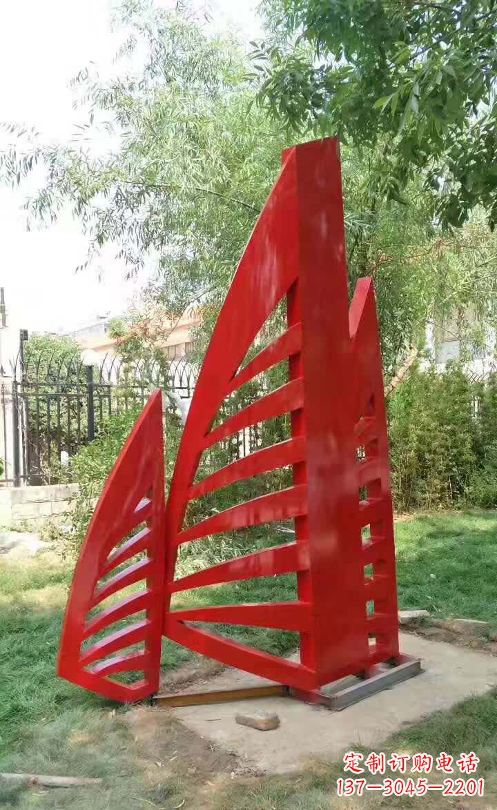 不锈钢公园镂空景观雕塑