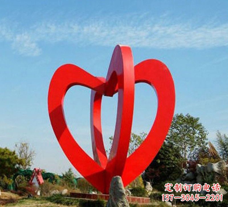 不锈钢公园心形雕塑
