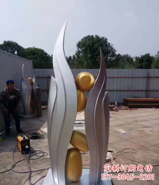 不锈钢/广场/翅膀-不锈钢广场翅膀雕塑1 不锈钢/广场/翅膀-不锈钢广场翅膀雕塑1