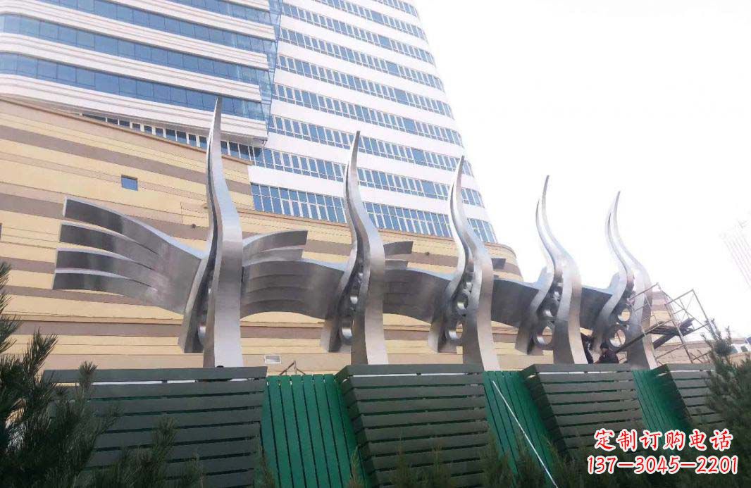 不锈钢广场飞鸟雕塑
