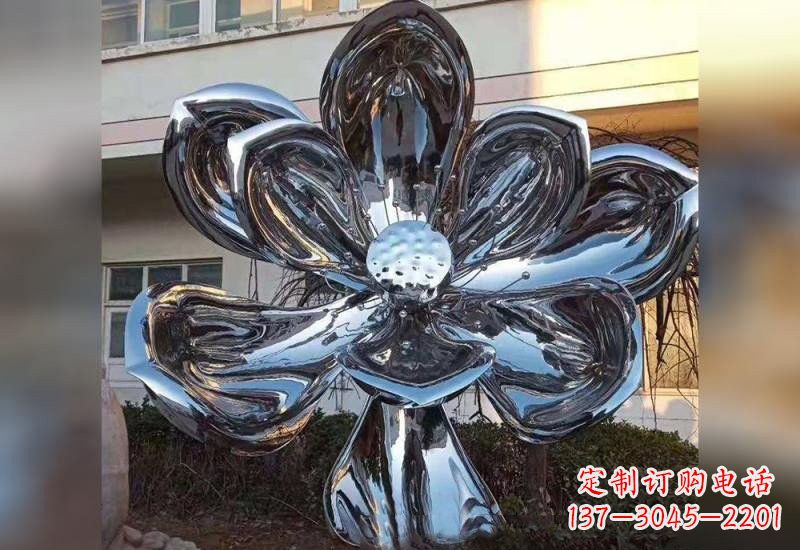 不锈钢广场镜面莲花雕塑