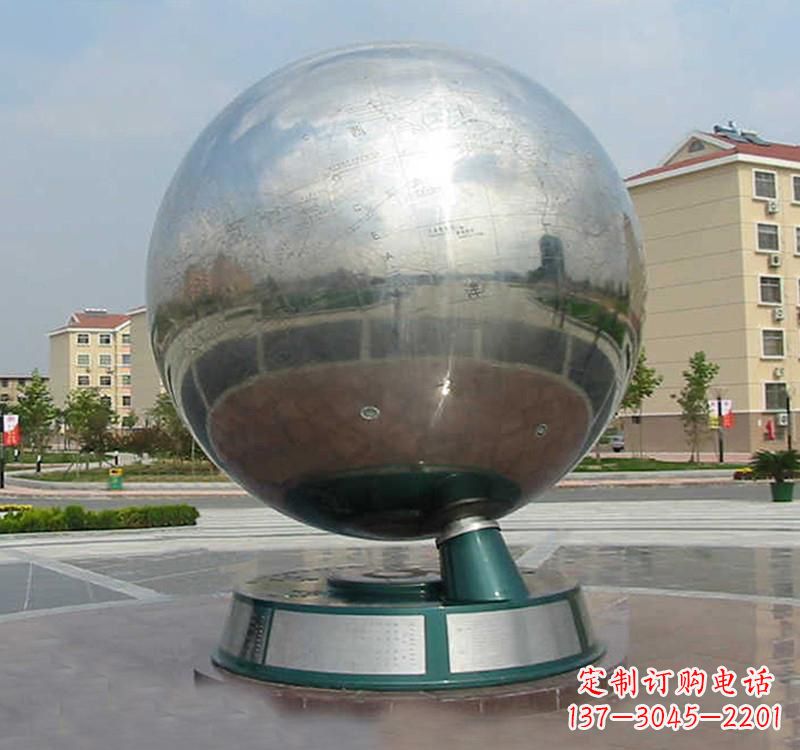 不锈钢地球雕塑:现代艺术的精美结合 不锈钢地球雕塑:现代艺术的精美结合