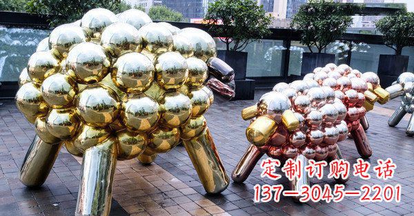 不锈钢广场小羊肖恩抽象动物雕塑