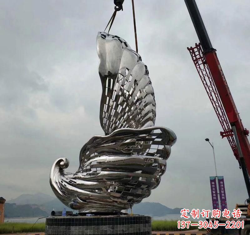 不锈钢海螺雕塑2