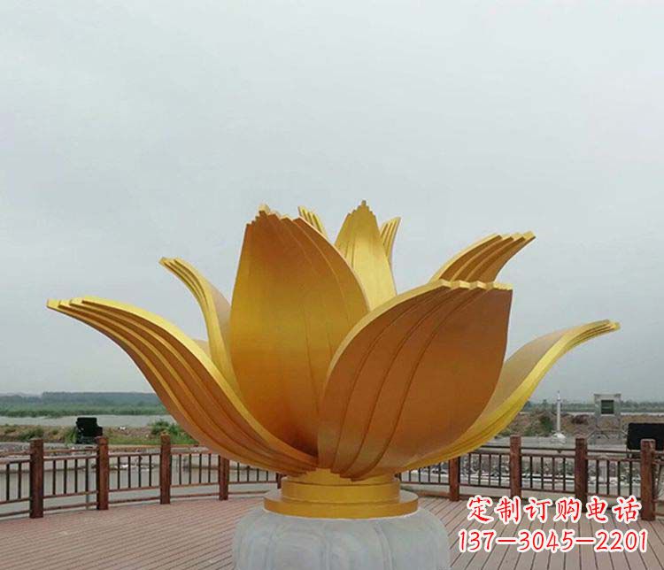 不锈钢荷花绽放雕塑