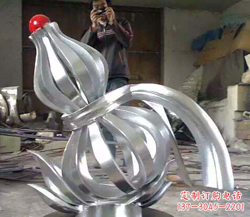 不锈钢葫芦雕塑艺术与科技的完美结合 不锈钢葫芦雕塑艺术与科技的完美结合
