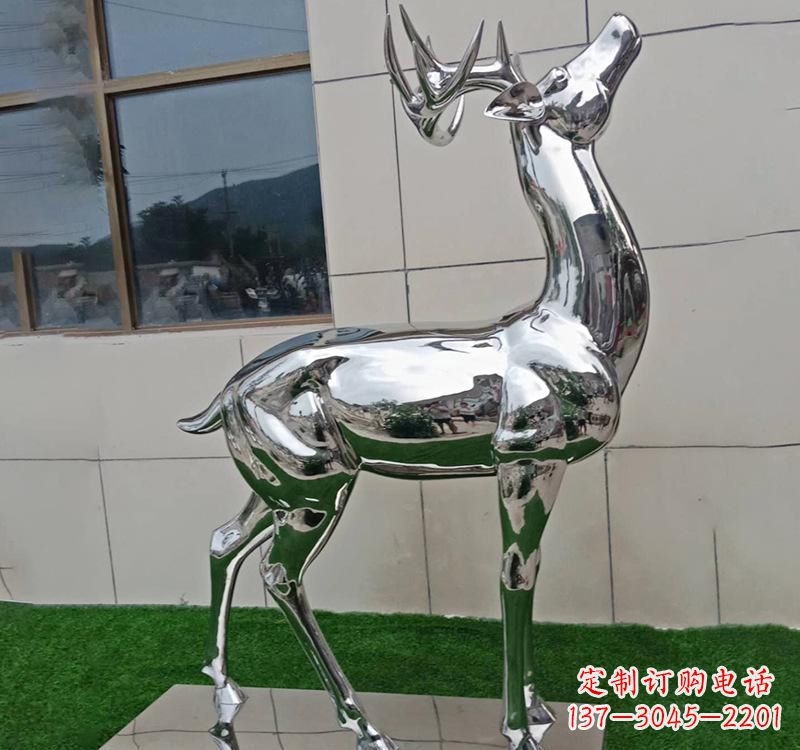 不锈钢户外动物鹿雕塑