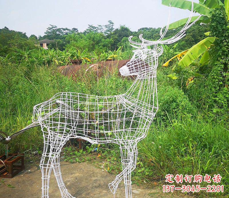 不锈钢花园镂空鹿雕塑