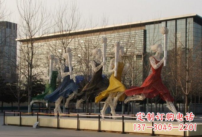 不锈钢火炬手雕塑