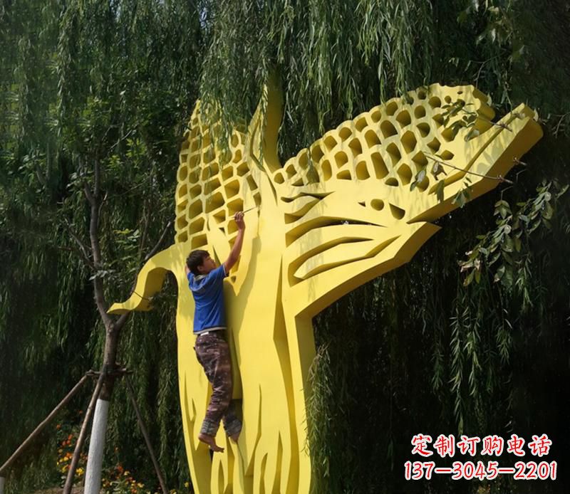 不锈钢剪纸玉米雕塑