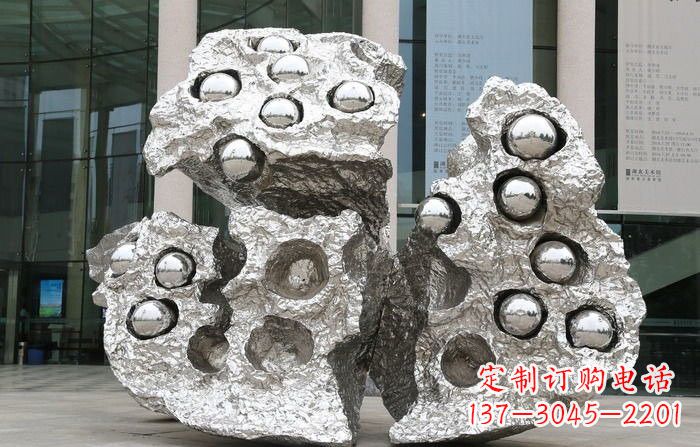 不锈钢街边抽象莲蓬雕塑