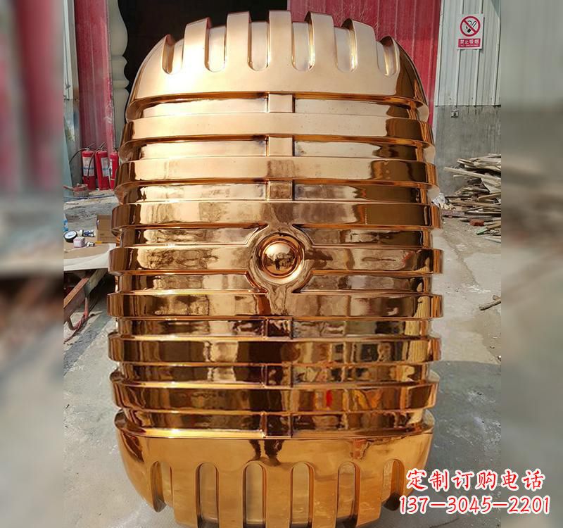 不锈钢话筒雕塑:传承历史的象征 不锈钢话筒雕塑:传承历史的象征