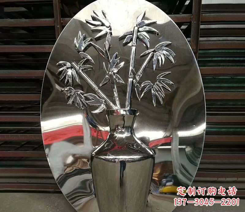 不锈钢镜面富贵竹花瓶雕塑