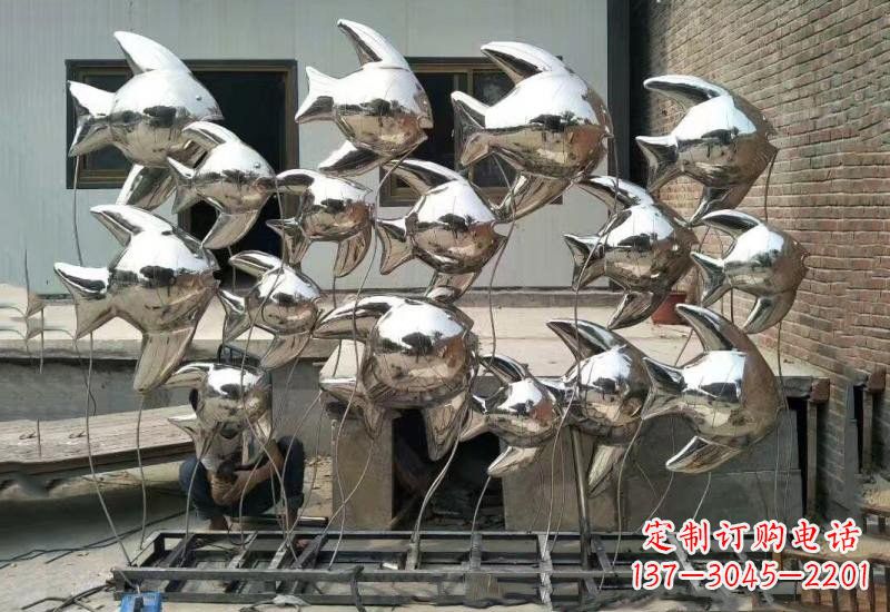 不锈钢镜面公园鱼群雕塑