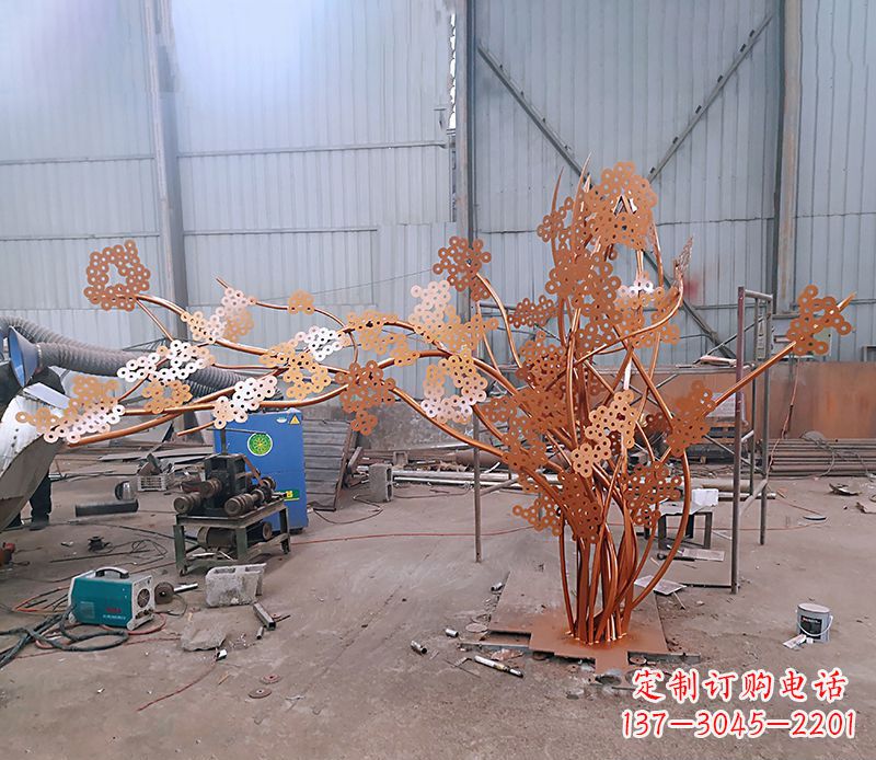 不锈钢烤漆景观花雕塑