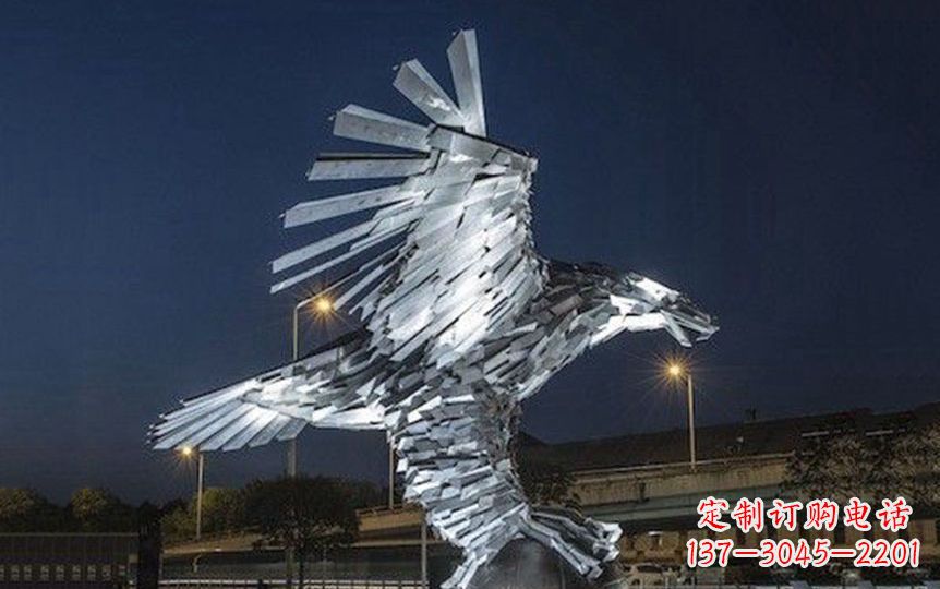 不锈钢老鹰抓球广场景观雕塑