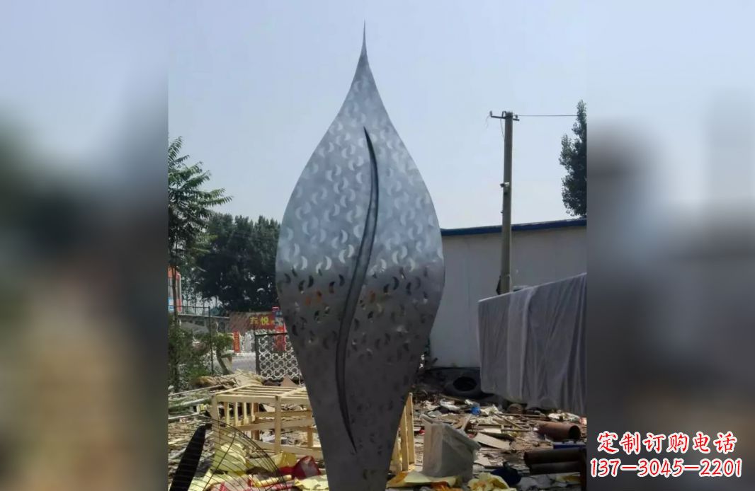 不锈钢棱形广场景观雕塑