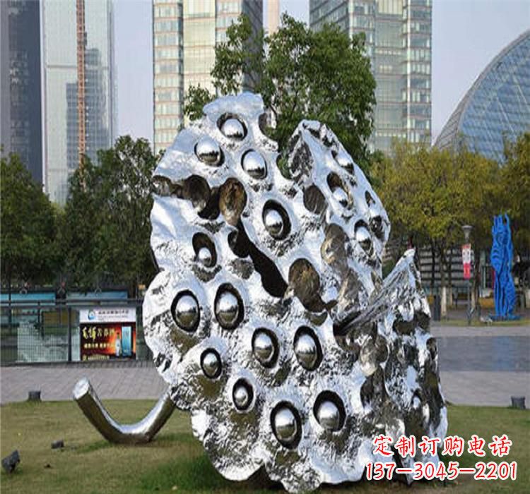 不锈钢莲蓬雕塑2