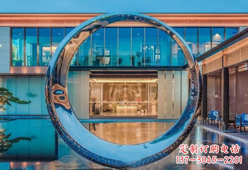 不锈钢镂空灯光圆环雕塑