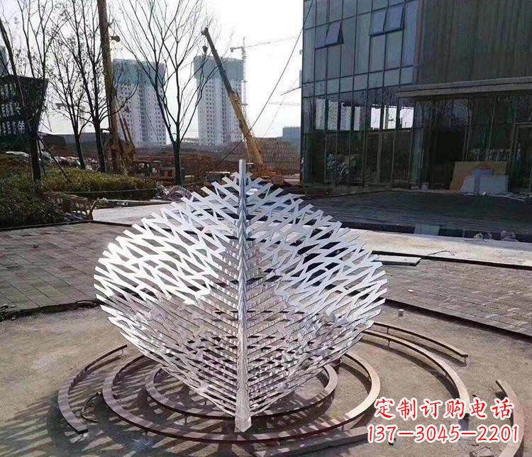 树叶雕塑 - 不锈钢/镂空/锻造/树叶 树叶雕塑 - 不锈钢/镂空/锻造/树叶