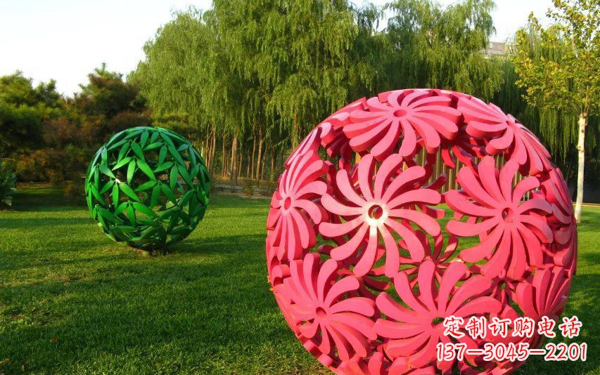 不锈钢镂空球彩球花球雕塑