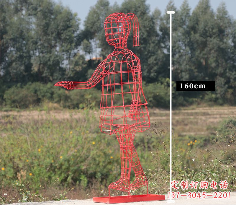 不锈钢镂空人物雕塑12