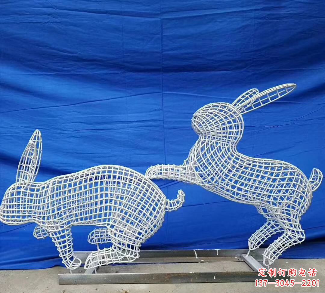 不锈钢镂空兔子公园动物雕塑