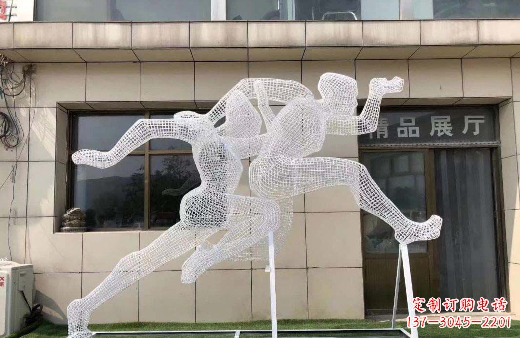 不锈钢镂空运动人物雕塑1