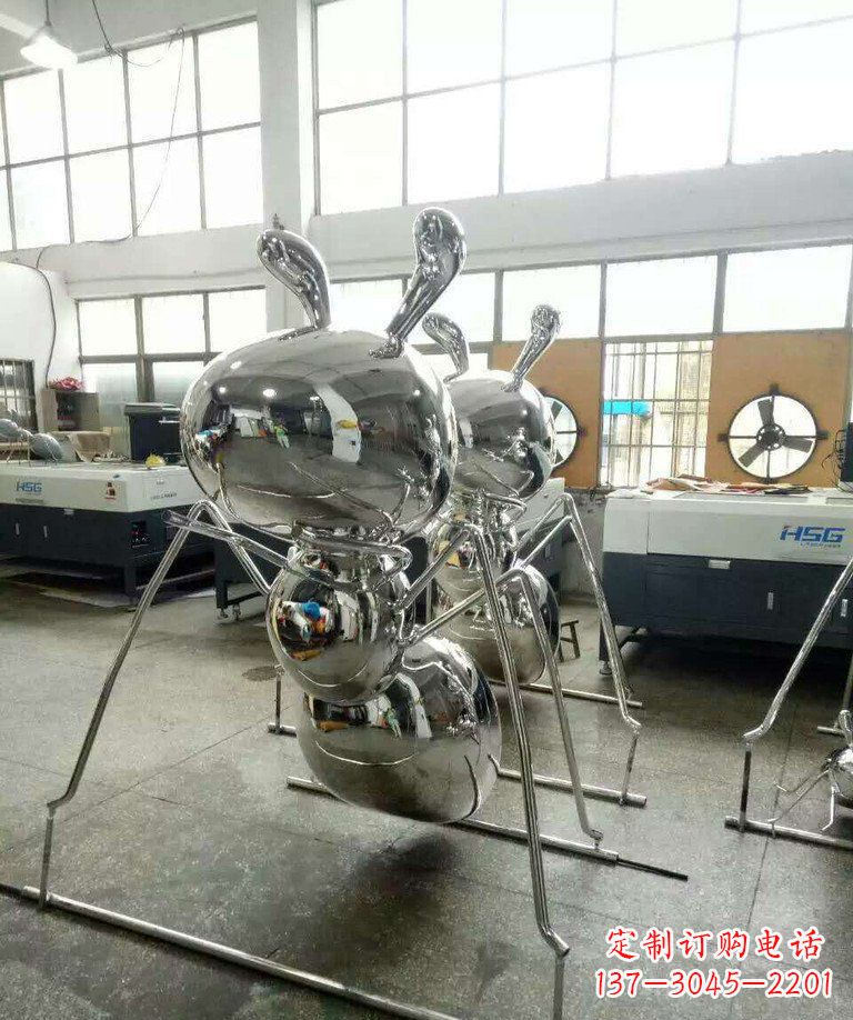 不锈钢蚂蚁步行街景观雕塑