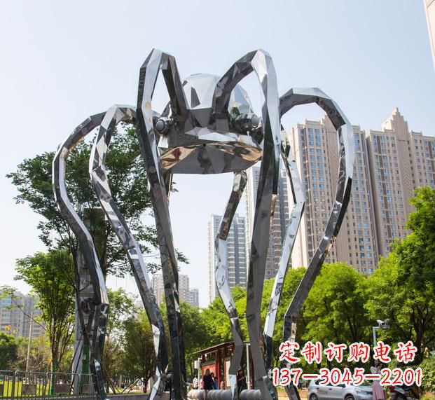 不锈钢螃蟹雕塑2