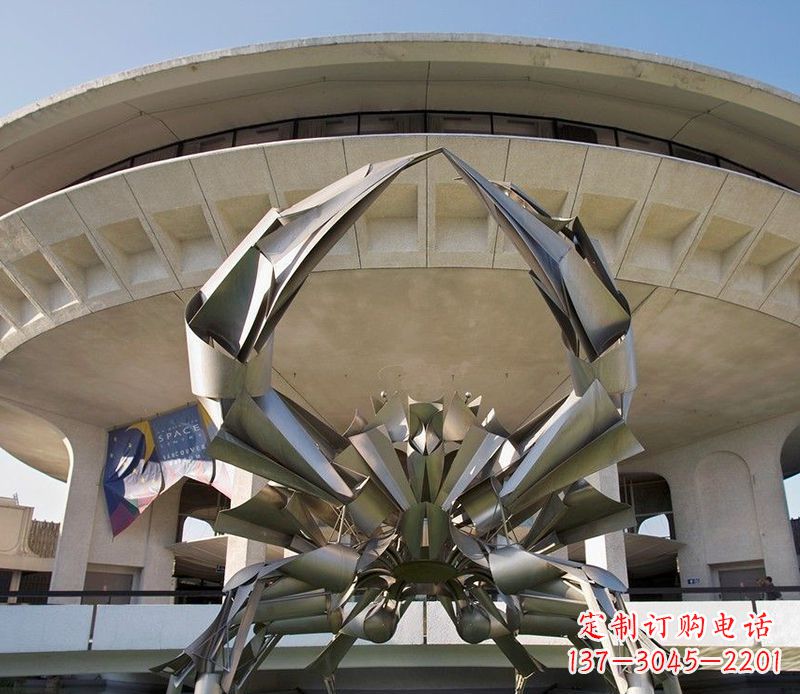 不锈钢螃蟹雕塑户外