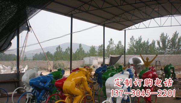 自行车运动雕塑 - 不锈钢/自行车运动 自行车运动雕塑 - 不锈钢/自行车运动