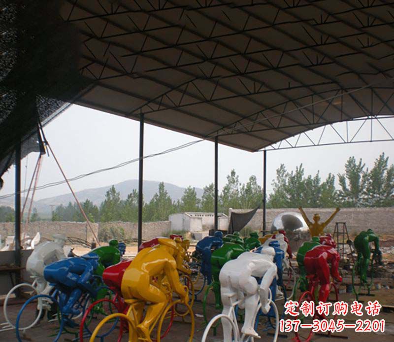自行车运动雕塑 - 不锈钢/自行车运动 自行车运动雕塑 - 不锈钢/自行车运动